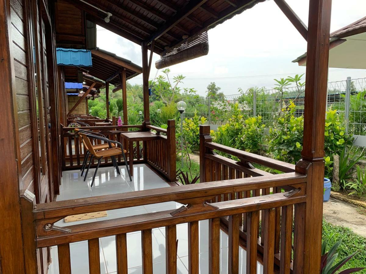 Tanah Penida Bungalows Ped Exterior foto